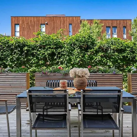 Stor Med 4 Soverom,stor Terrasse Og Hage * 포르네부